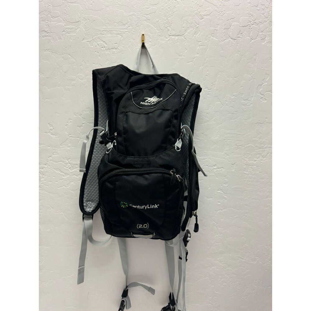 High‎ Sierra Black 2L Hiking Backpack Airflow Cooled Back Multiple Pockets